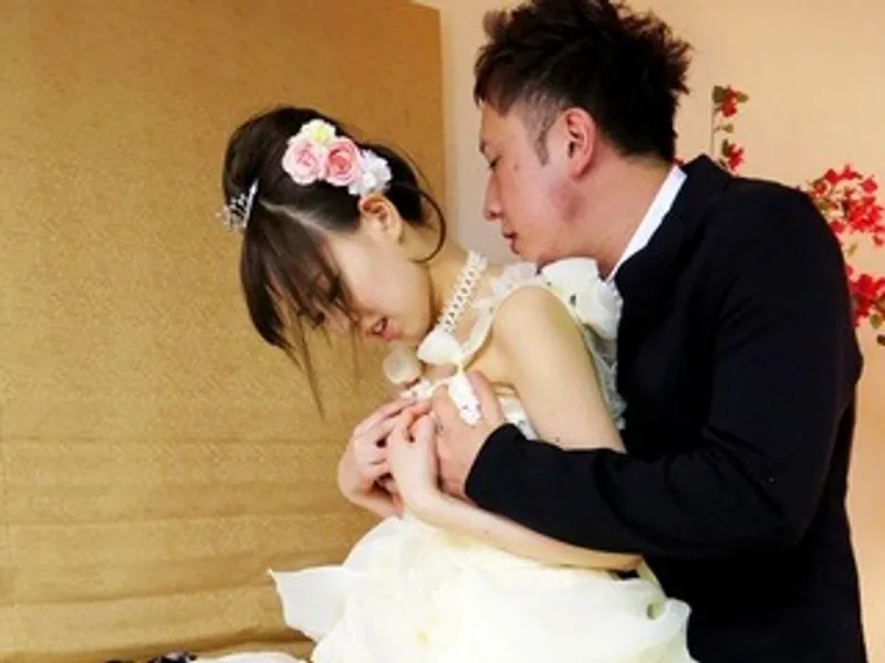 Cô dâu bị sếp cưỡng dâm trong đêm trước ngày cưới